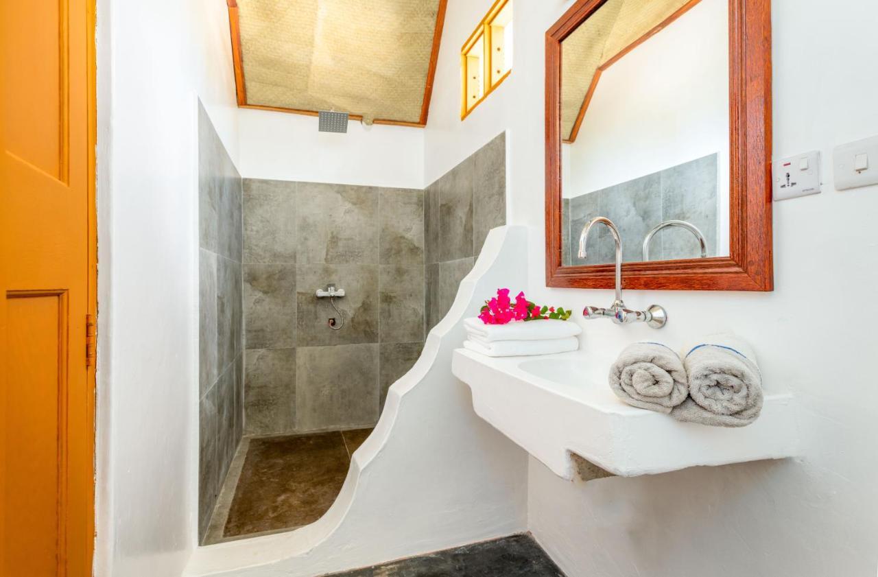 Cinnamon Hotel Джамбиани Экстерьер фото