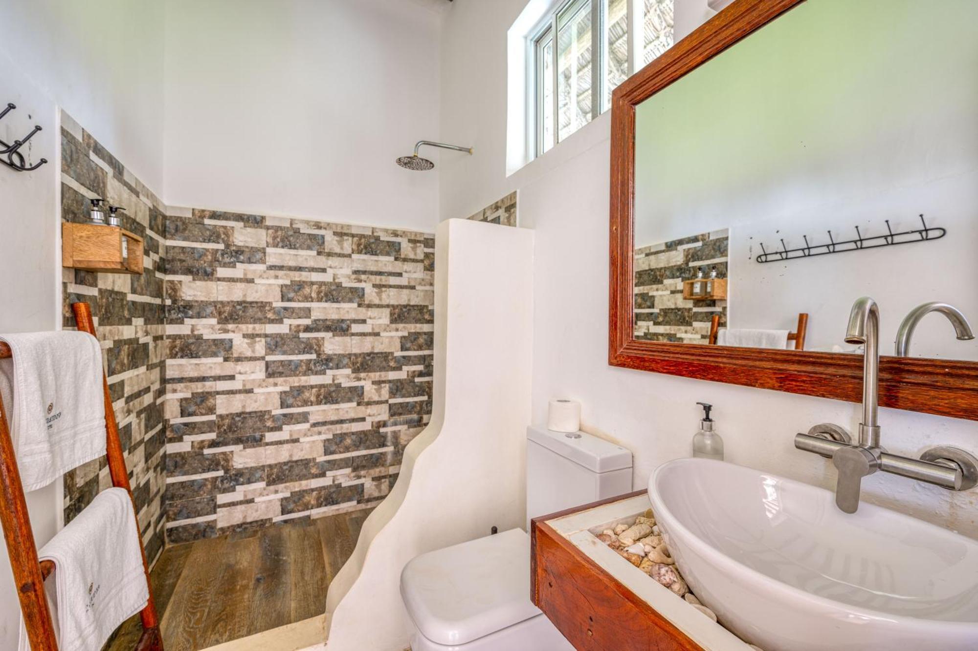 Cinnamon Hotel Джамбиани Экстерьер фото