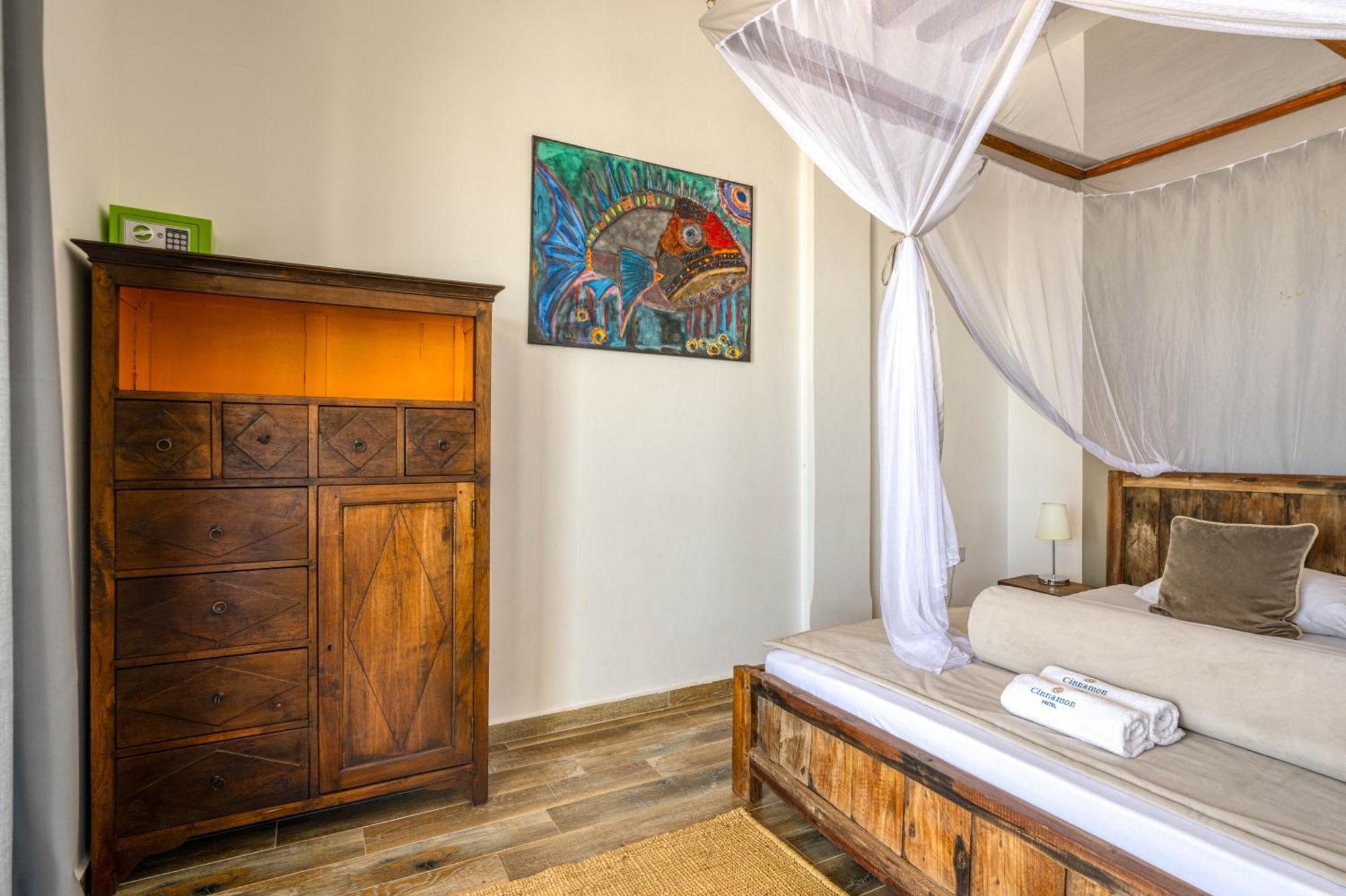 Cinnamon Hotel Джамбиани Экстерьер фото