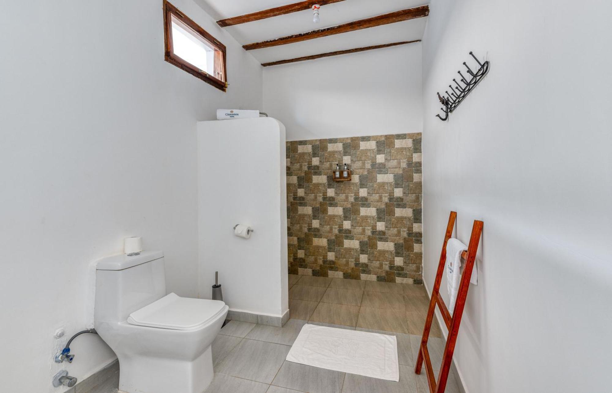 Cinnamon Hotel Джамбиани Экстерьер фото