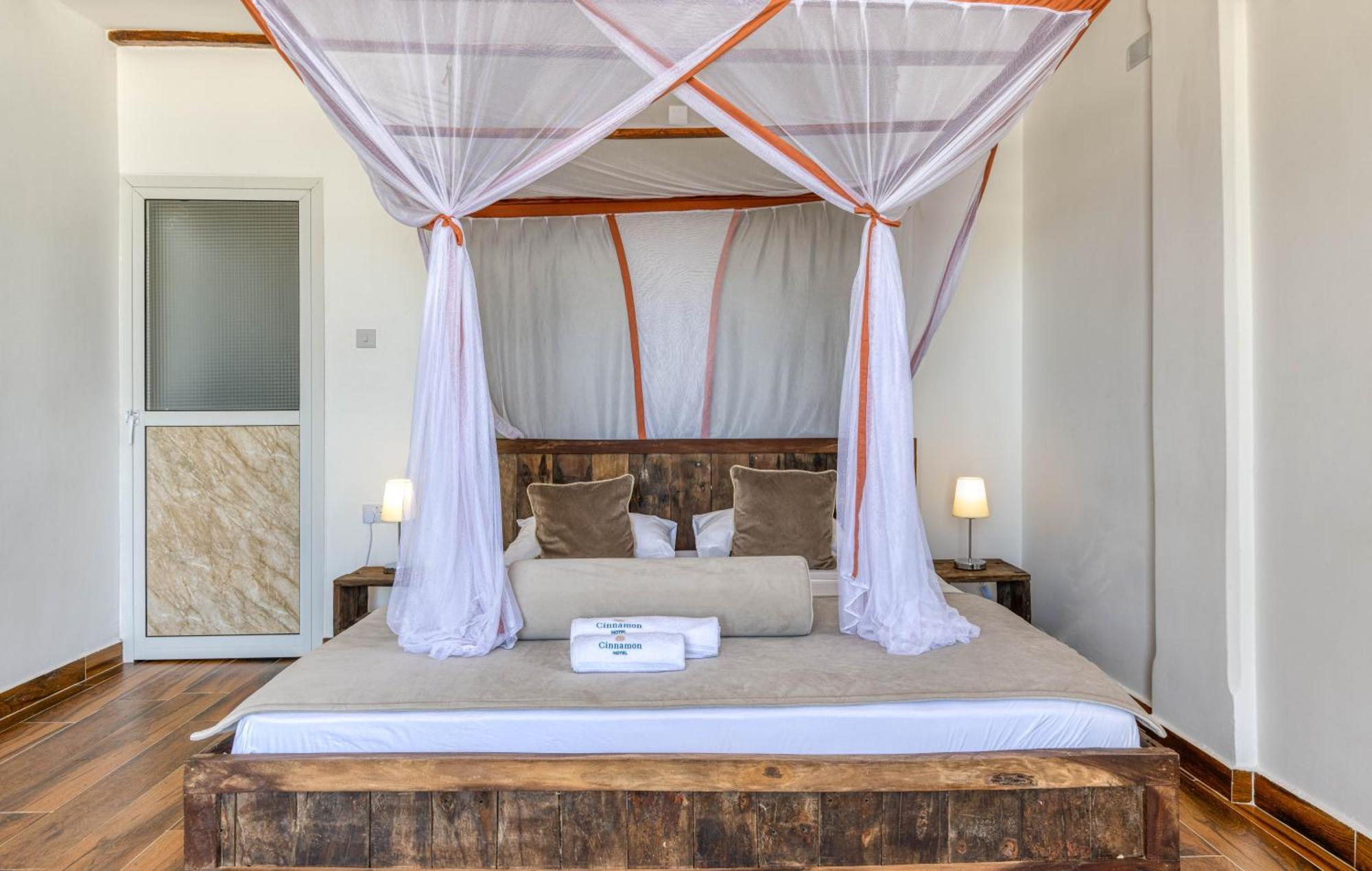 Cinnamon Hotel Джамбиани Экстерьер фото