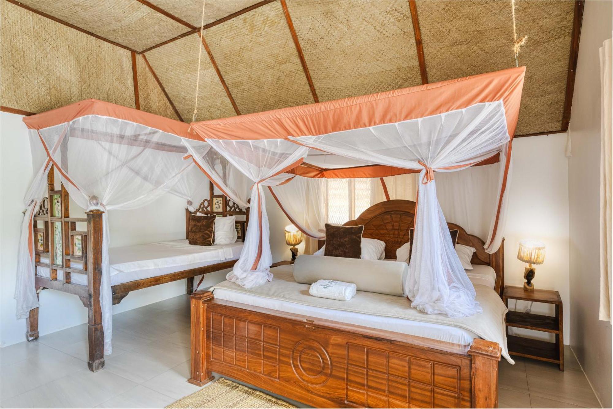 Cinnamon Hotel Джамбиани Экстерьер фото